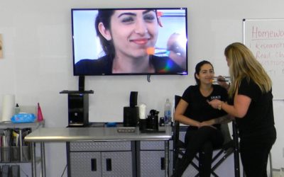 Is Cosmix School of Makeup Artistry a good school?